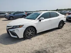 4T1T11AK0NU622660 2022 TOYOTA CAMRY