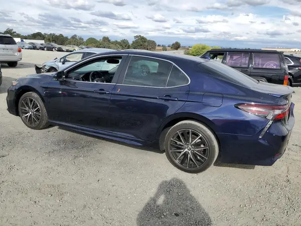 4T1T11AK0NU658798 2022 TOYOTA CAMRY - Image 2