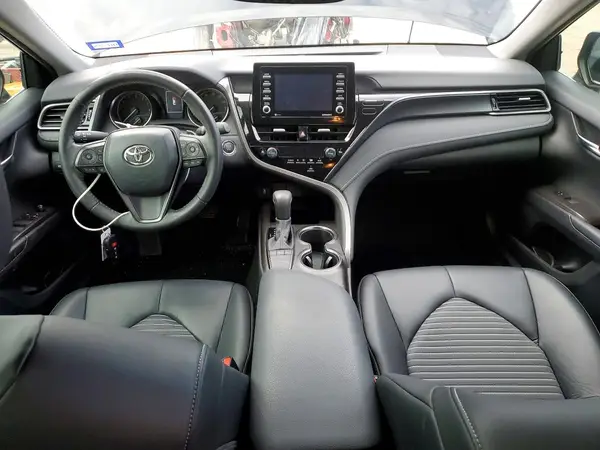 4T1T11AK0NU669526 2022 TOYOTA CAMRY - Image 8