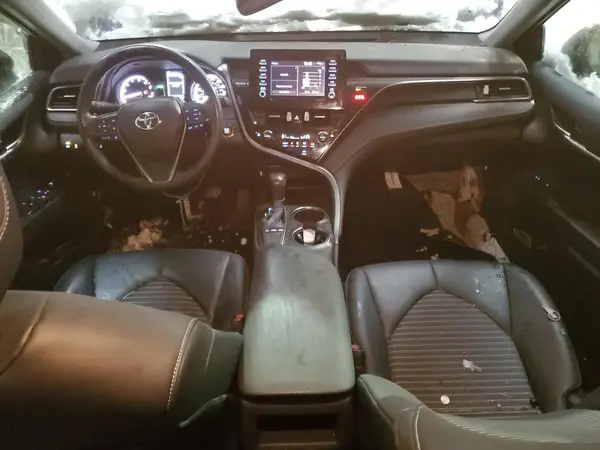4T1T11AK0NU671311 2022 TOYOTA CAMRY - Image 8