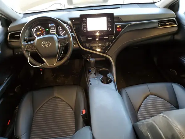 4T1T11AK0NU688867 2022 TOYOTA CAMRY - Image 8