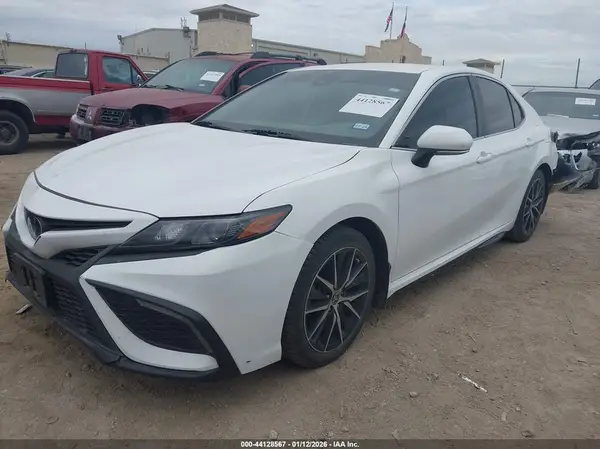 4T1T11AK0PU727105 2023 TOYOTA CAMRY - Image 2