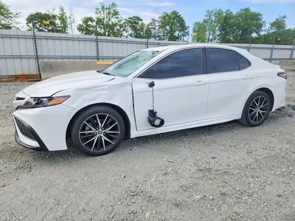 4T1T11AK0PU734636 2023 TOYOTA CAMRY - Image 1