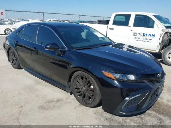 4T1T11AK0PU782475 2023 TOYOTA CAMRY - Image 1