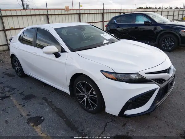 4T1T11AK0PU786977 2023 TOYOTA CAMRY - Image 1