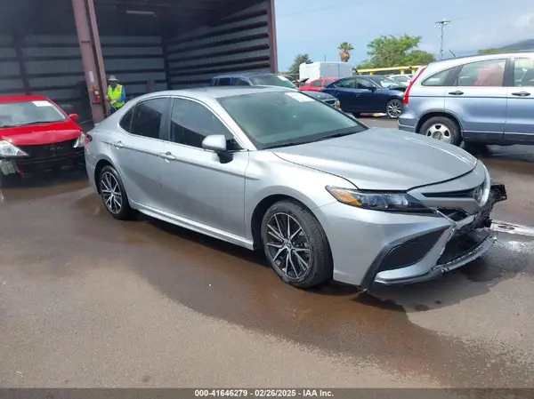 4T1T11AK0PU787398 2023 TOYOTA CAMRY - Image 1