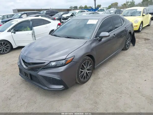 4T1T11AK0PU795713 2023 TOYOTA CAMRY - Image 2