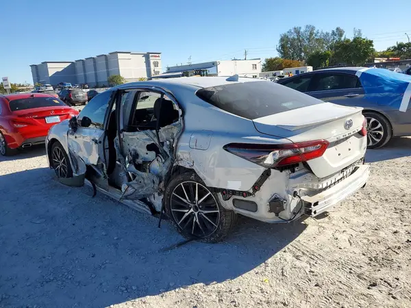 4T1T11AK0RU220546 2024 TOYOTA CAMRY - Image 2