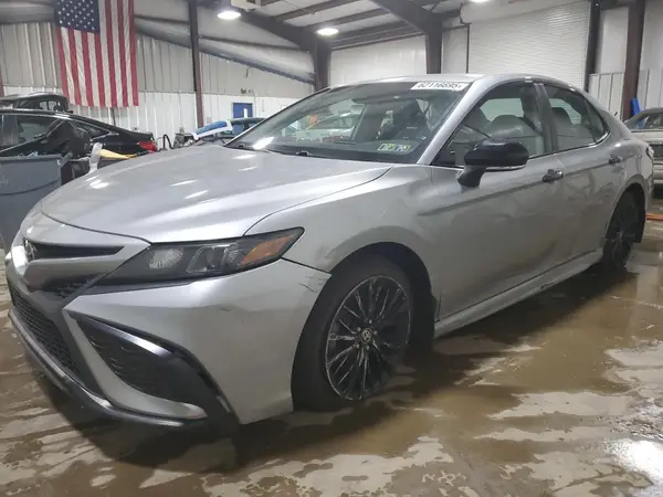 4T1T11AK1MU431232 2021 TOYOTA CAMRY - Image 1