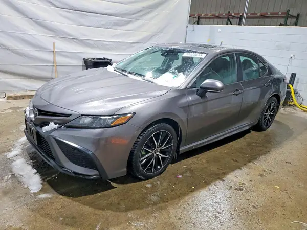 4T1T11AK1MU544923 2021 TOYOTA CAMRY - Image 1