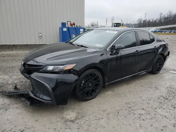 4T1T11AK1MU554397 2021 TOYOTA CAMRY - Image 1
