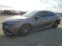 4T1T11AK1NU063801 2022 TOYOTA CAMRY