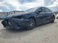 4T1T11AK1NU636812 2022 TOYOTA CAMRY