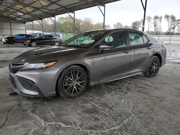 4T1T11AK1NU699005 2022 TOYOTA CAMRY - Image 1