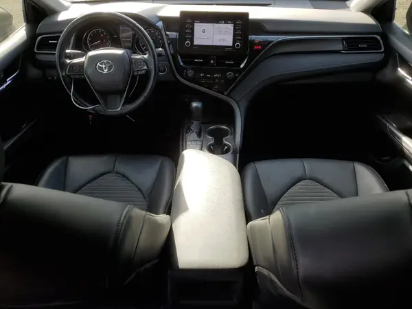 4T1T11AK1NU702257 2022 TOYOTA CAMRY - Image 8