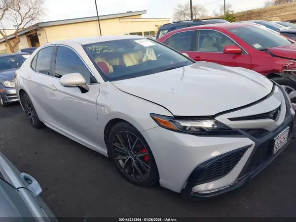 4T1T11AK1PU108450 2023 TOYOTA CAMRY - Image 1