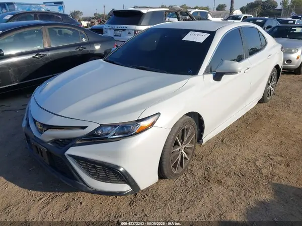 4T1T11AK1PU135003 2023 TOYOTA CAMRY - Image 2