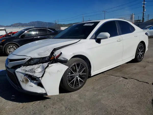 4T1T11AK1PU755690 2023 TOYOTA CAMRY - Image 1