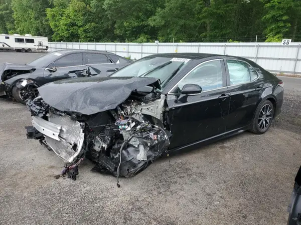 4T1T11AK1PU772408 2023 TOYOTA CAMRY - Image 1