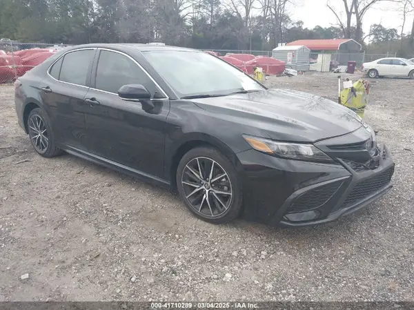 4T1T11AK1PU774630 2023 TOYOTA CAMRY - Image 1
