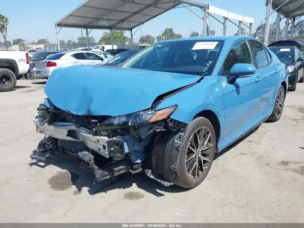 4T1T11AK1RU228266 2024 TOYOTA CAMRY - Image 2