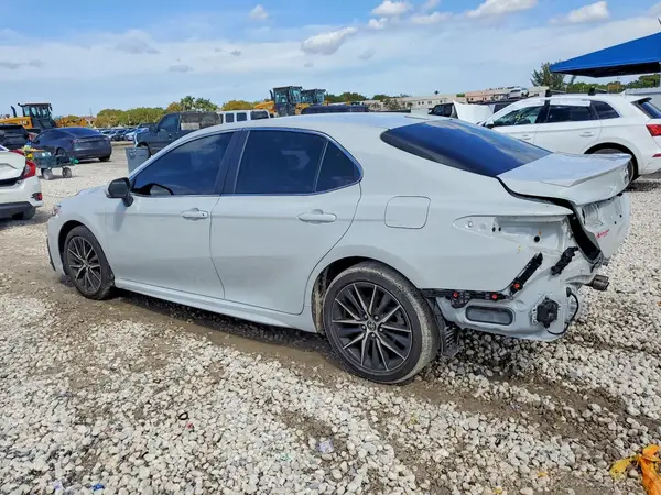 4T1T11AK1RU264667 2024 TOYOTA CAMRY - Image 2