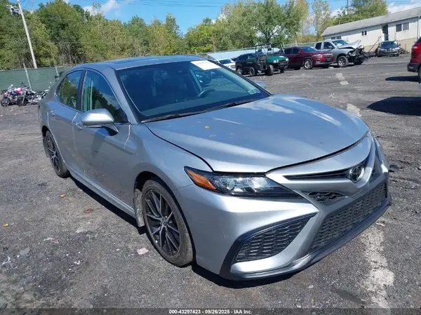 4T1T11AK1RU854528 2024 TOYOTA CAMRY - Image 1