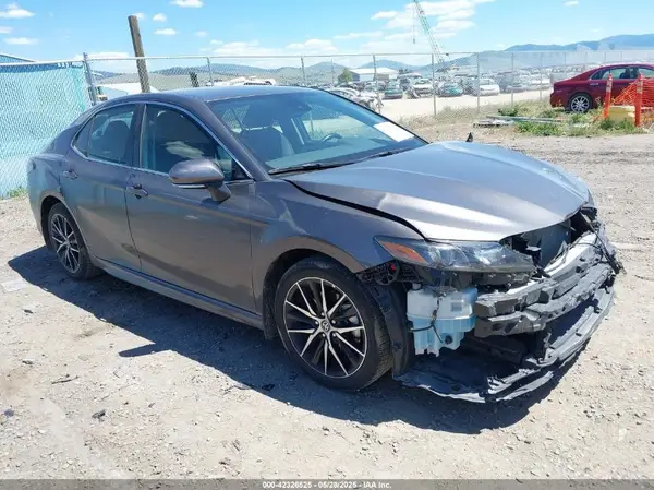 4T1T11AK1RU855534 2024 TOYOTA CAMRY - Image 1
