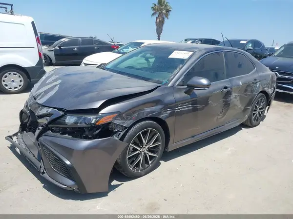 4T1T11AK1RU891112 2024 TOYOTA CAMRY - Image 2
