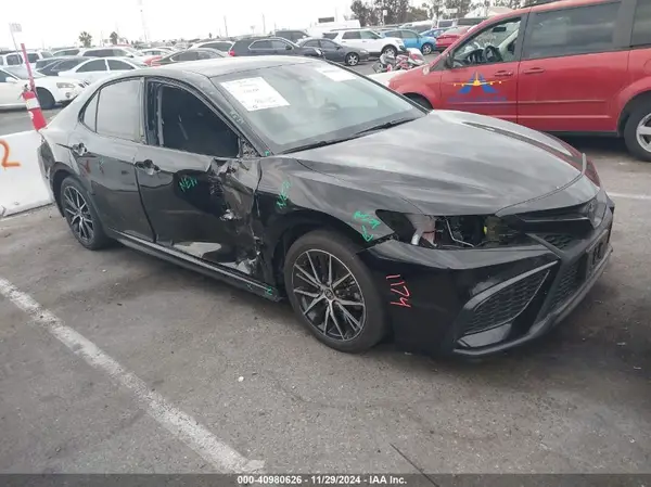 4T1T11AK1RU895919 2024 TOYOTA CAMRY - Image 1