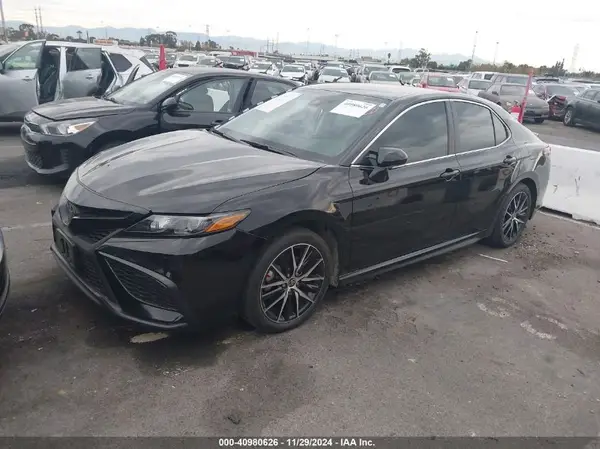 4T1T11AK1RU895919 2024 TOYOTA CAMRY - Image 2