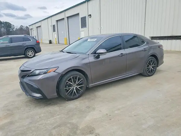 4T1T11AK1RU899484 2024 TOYOTA CAMRY - Image 1