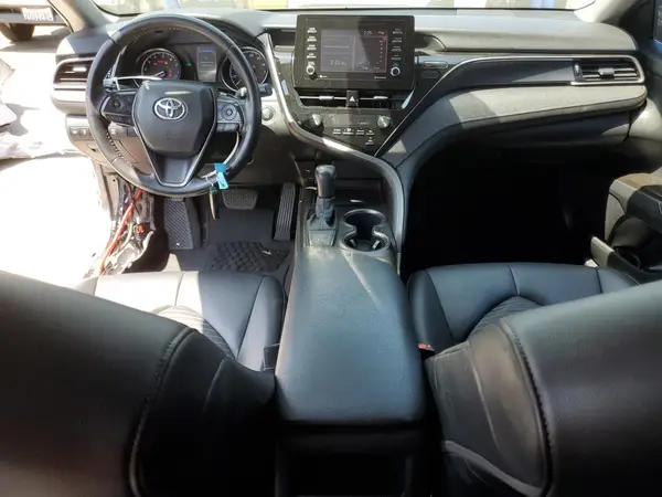4T1T11AK2MU437878 2021 TOYOTA CAMRY - Image 8
