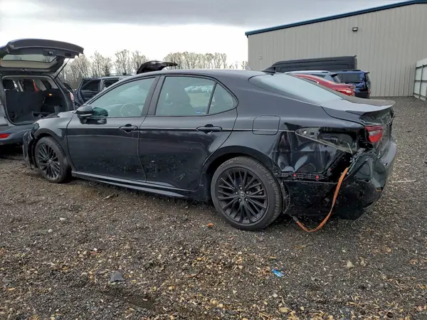 4T1T11AK2MU437959 2021 TOYOTA CAMRY - Image 2