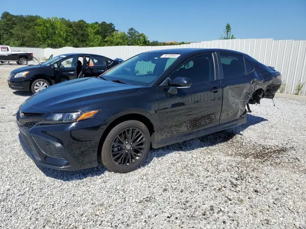 4T1T11AK2MU486627 2021 TOYOTA CAMRY - Image 1