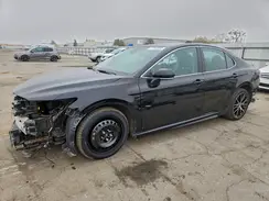 4T1T11AK2MU581074 2021 TOYOTA CAMRY