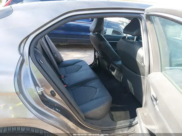 4T1T11AK2MU586713 2021 TOYOTA CAMRY - Image 8