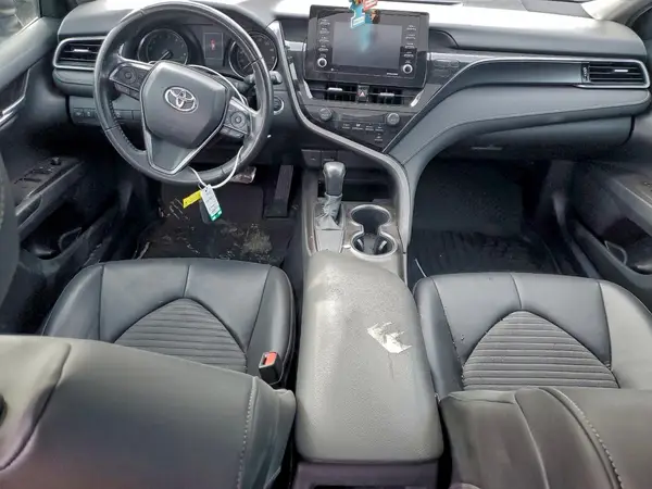4T1T11AK2MU591796 2021 TOYOTA CAMRY - Image 8