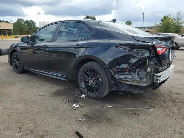 4T1T11AK2NU057926 2022 TOYOTA CAMRY - Image 2