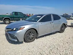4T1T11AK2NU687588 2022 TOYOTA CAMRY