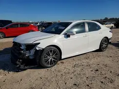 4T1T11AK2NU702218 2022 TOYOTA CAMRY