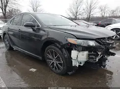 4T1T11AK2NU703224 2022 TOYOTA CAMRY