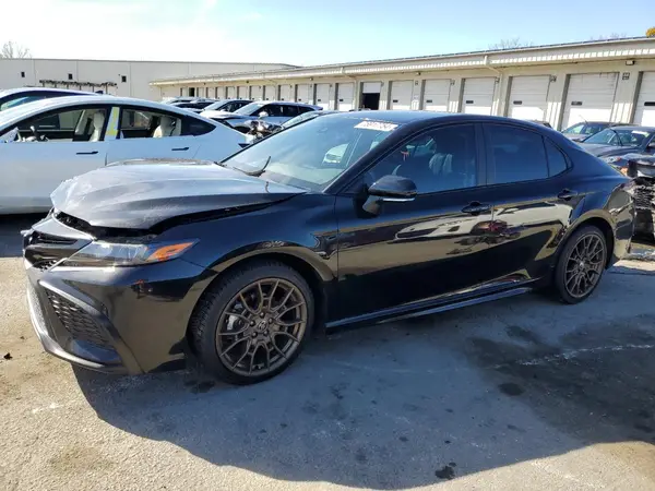 4T1T11AK2PU090685 2023 TOYOTA CAMRY - Image 1