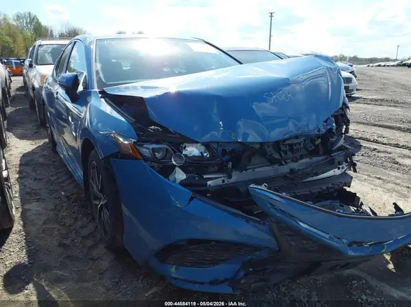 4T1T11AK2PU131056 2023 TOYOTA CAMRY - Image 1