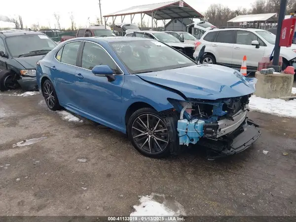 4T1T11AK2PU164946 2023 TOYOTA CAMRY - Image 1