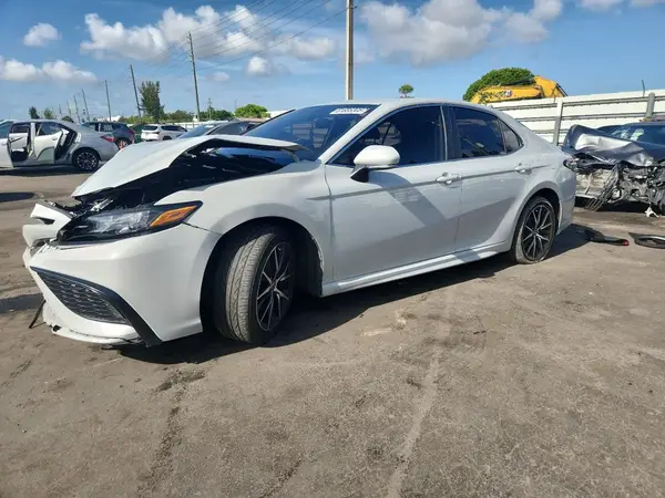 4T1T11AK2PU179561 2023 TOYOTA CAMRY - Image 1