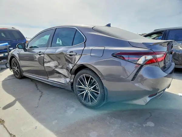 4T1T11AK2PU747517 2023 TOYOTA CAMRY - Image 2