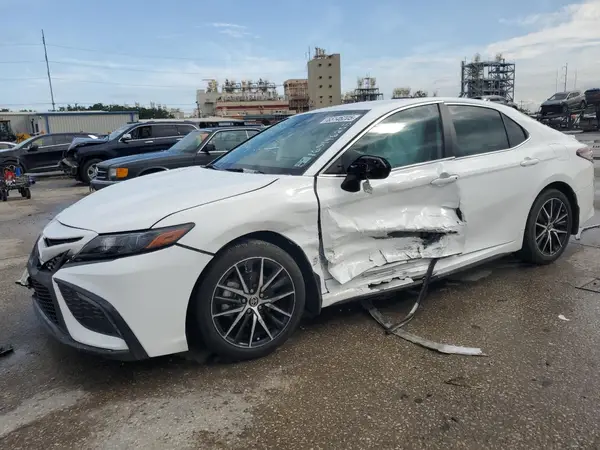 4T1T11AK2PU809899 2023 TOYOTA CAMRY - Image 1