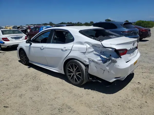 4T1T11AK2PU833393 2023 TOYOTA CAMRY - Image 2