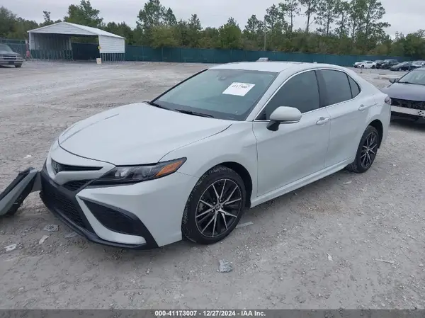 4T1T11AK2RU193172 2024 TOYOTA CAMRY - Image 2